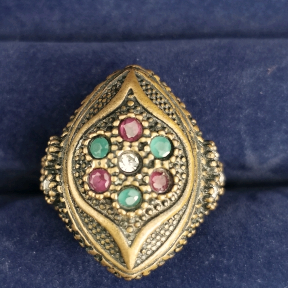 #34~Medieval woman ring. - Picture 1 of 3